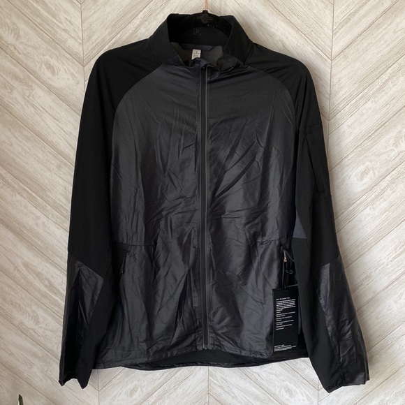 🍋Lululemon Fast and Free Jacket🍋 - Picture 9 of 10